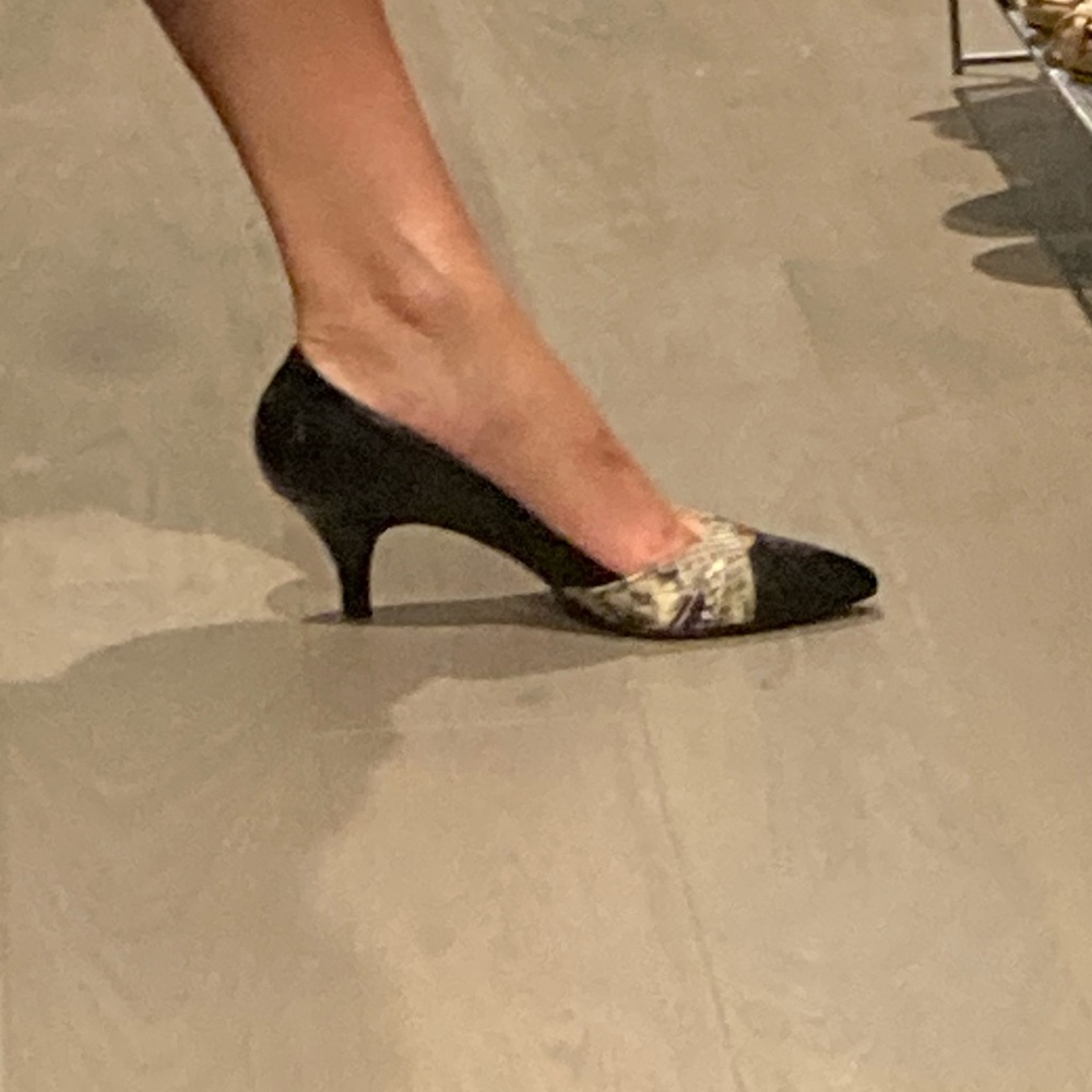 Black/python Italian pumps - Picture 5 of 10